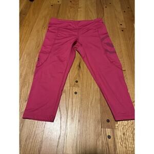 Virus Women's Stay Cool Compression Crop Pants RASPBERRY, Crossfit, Yoga Sz M
